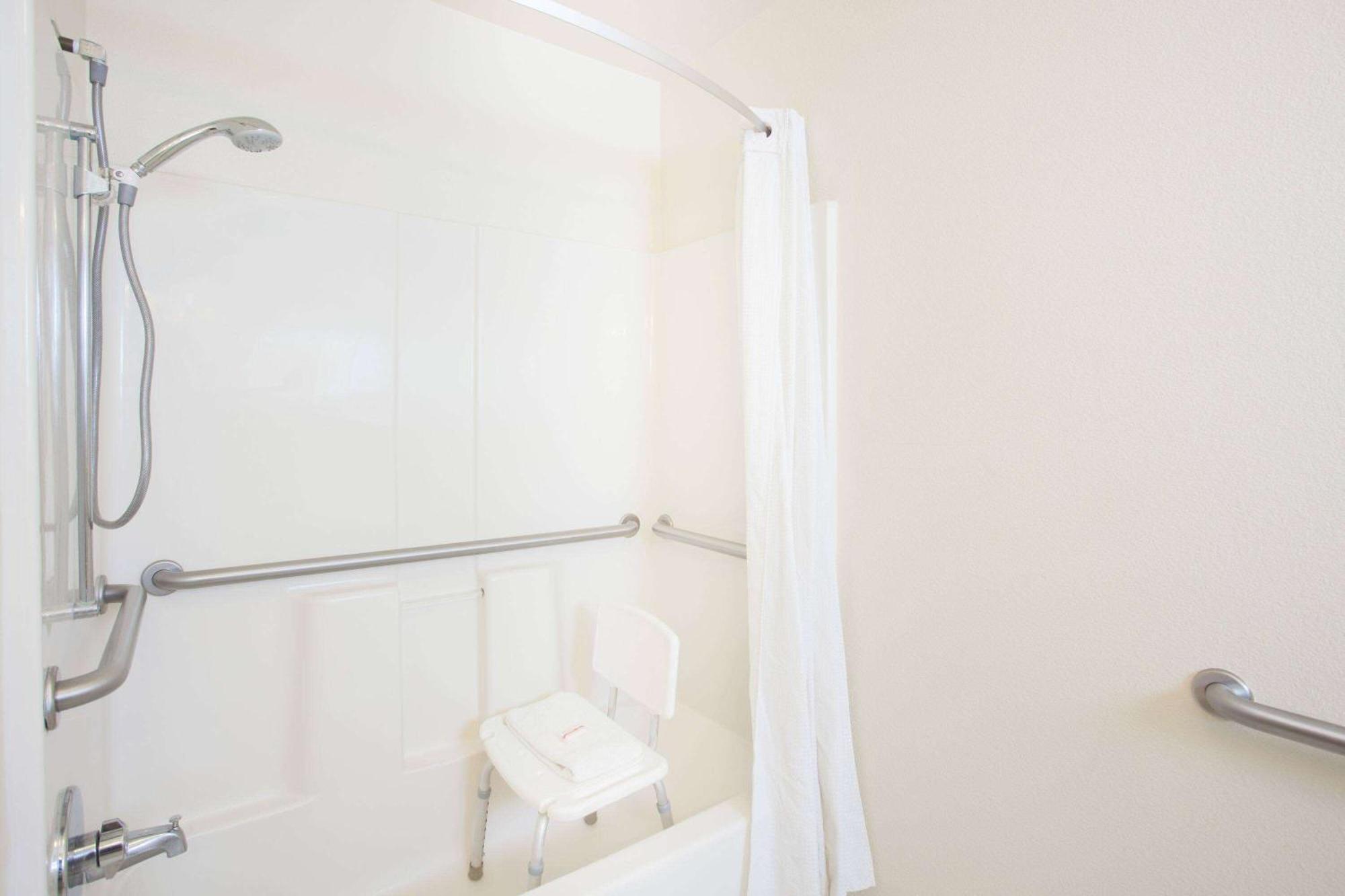 Super 8 By Wyndham 3* Yuma